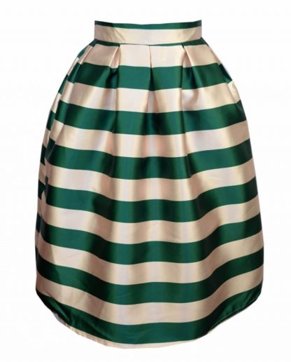 Skirt Short Cream Size 18