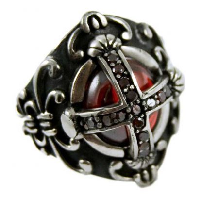 Ring Skull Red Stones Gothic