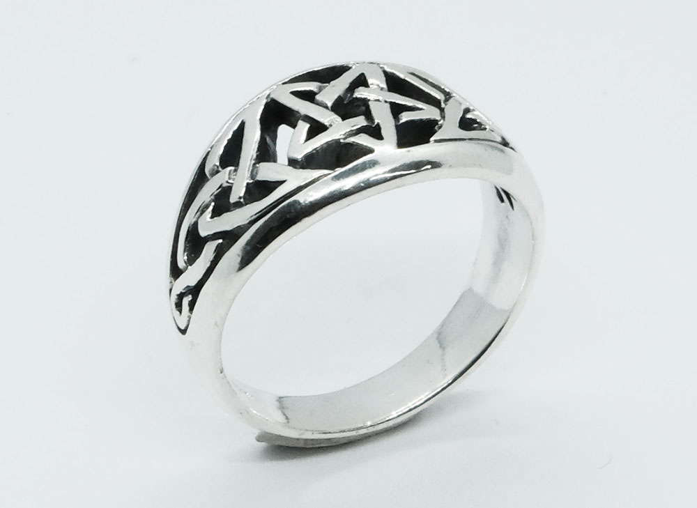 Silver Ring Pentagram Large